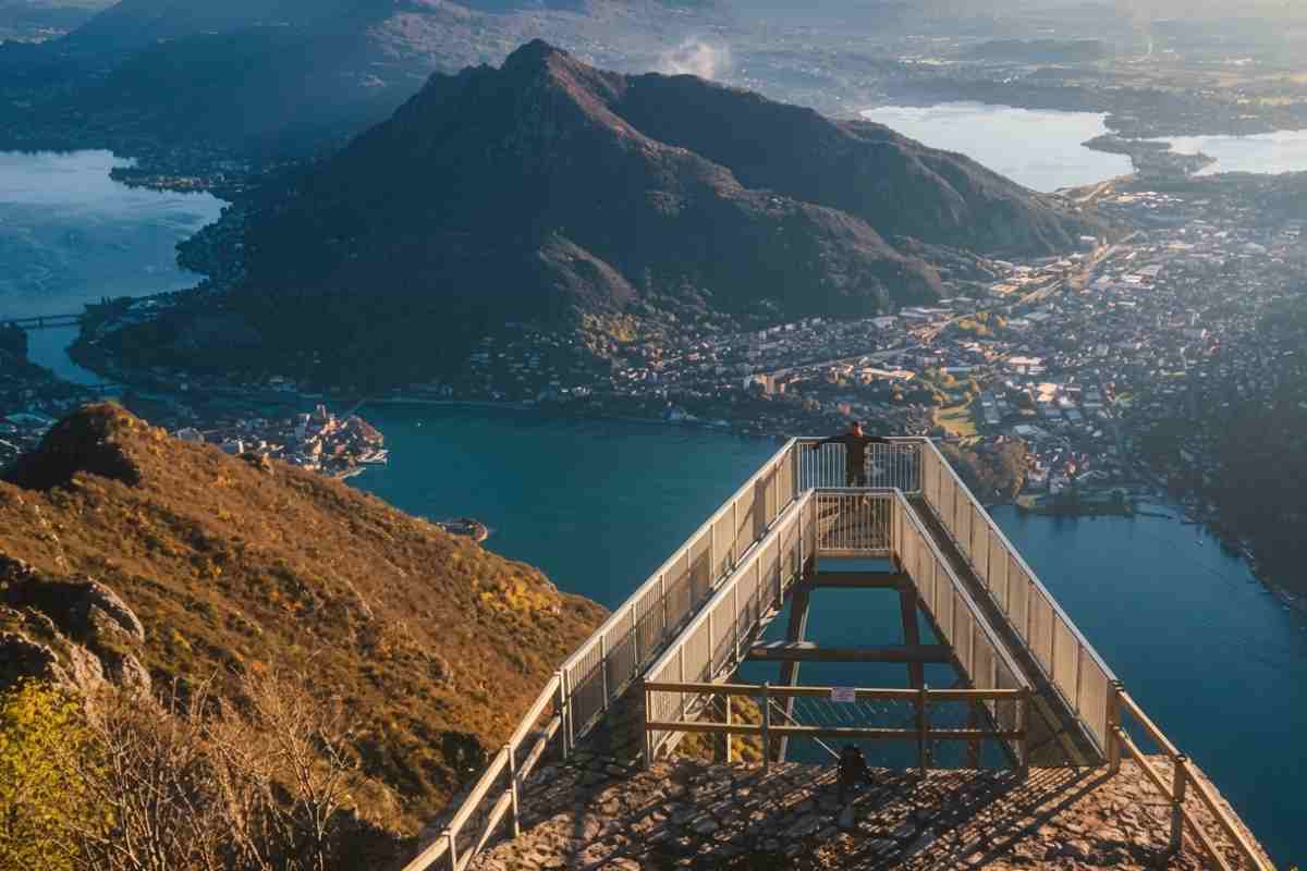 Per molti è il panorama più bello d'Italia: la passerella mozzafiato